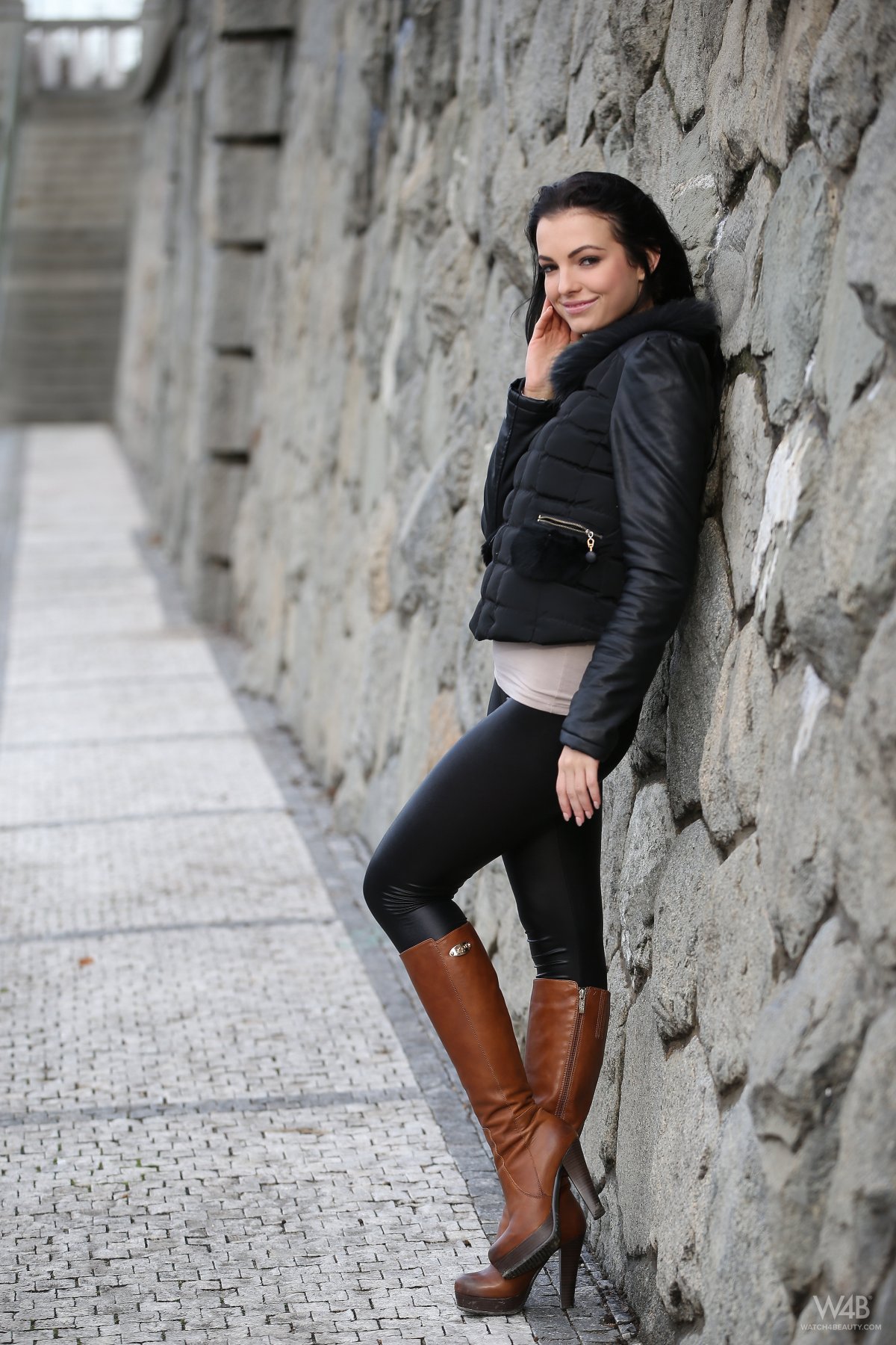 sapphira-nude-back-in-prague-watch4beauty-019