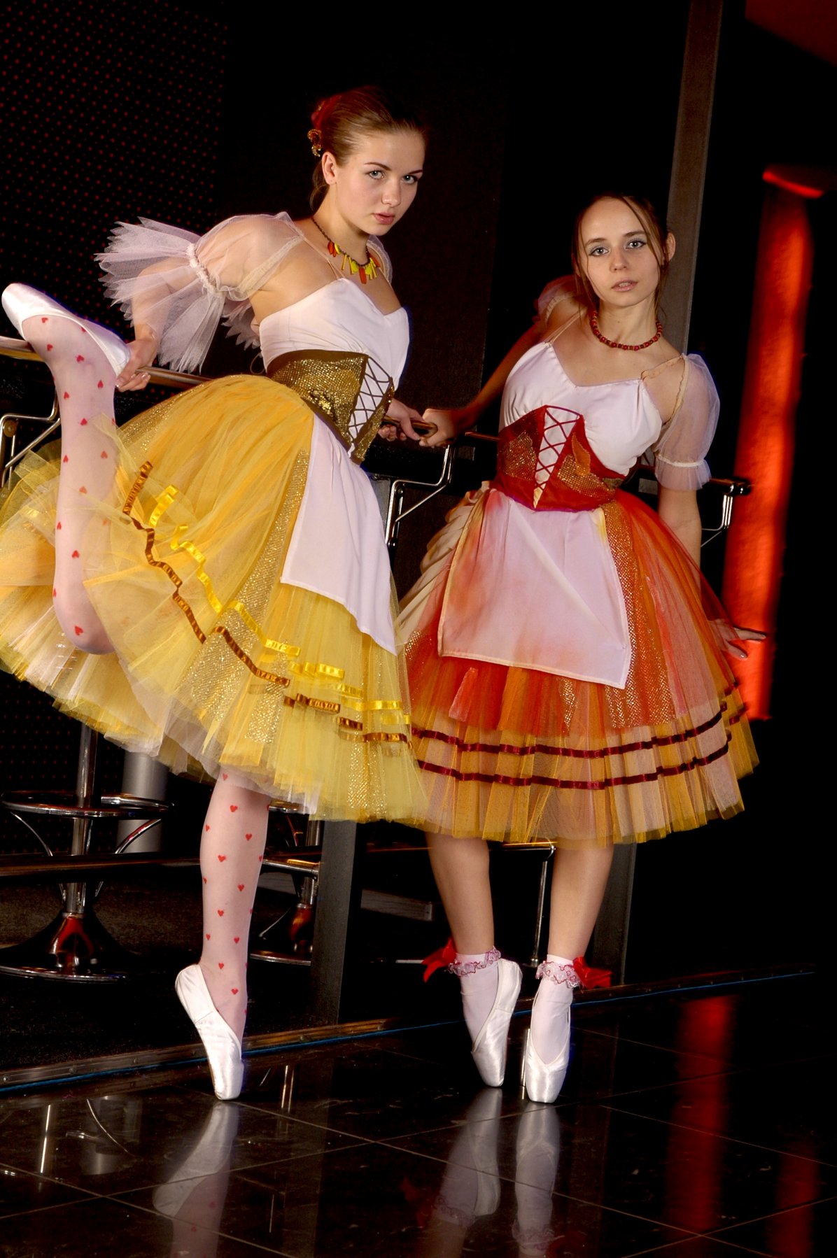 eva-f-and-cleo-a-nude-kissers-metart-007