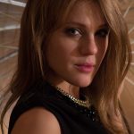 viola-bailey-nude-umbrella-dance-1-thelifeerotic-0003