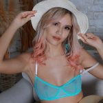 novella-night-softly-strumming-metart-0004