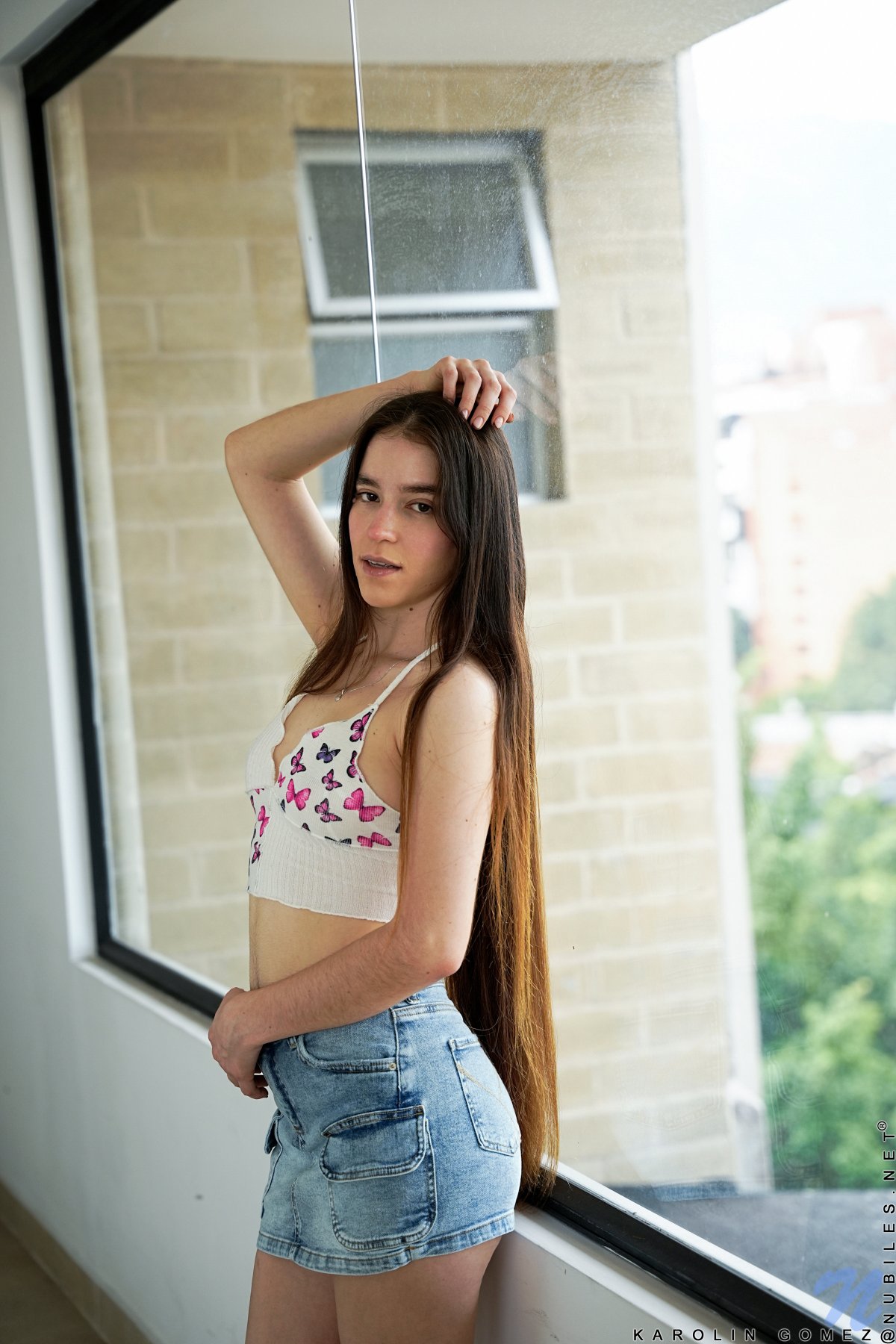 karolin gomez sunny vibe nubiles 0004