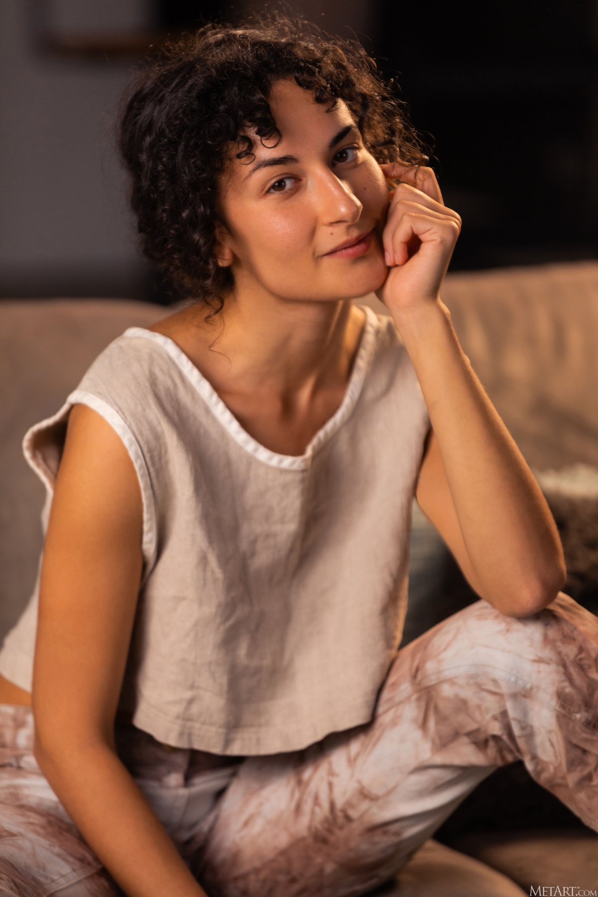 aisha vale sensual figure metart 0003