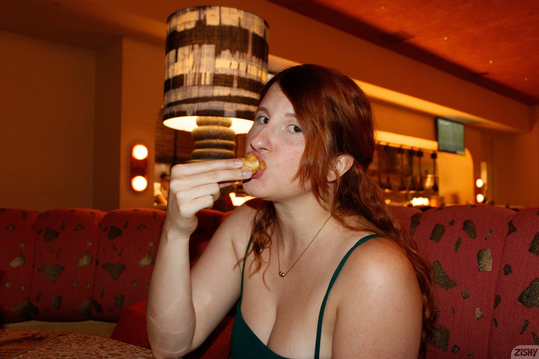 bess burton primrose hall 2 zishy 0002