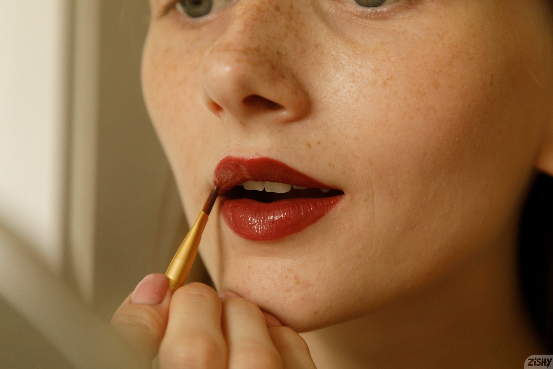 greta yarbrough stack of valentines zishy 0002