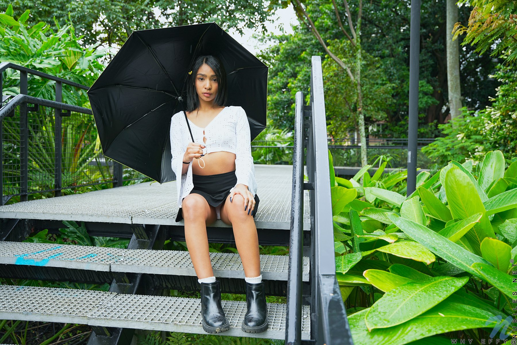 why effy sultry gaze nubiles 0029