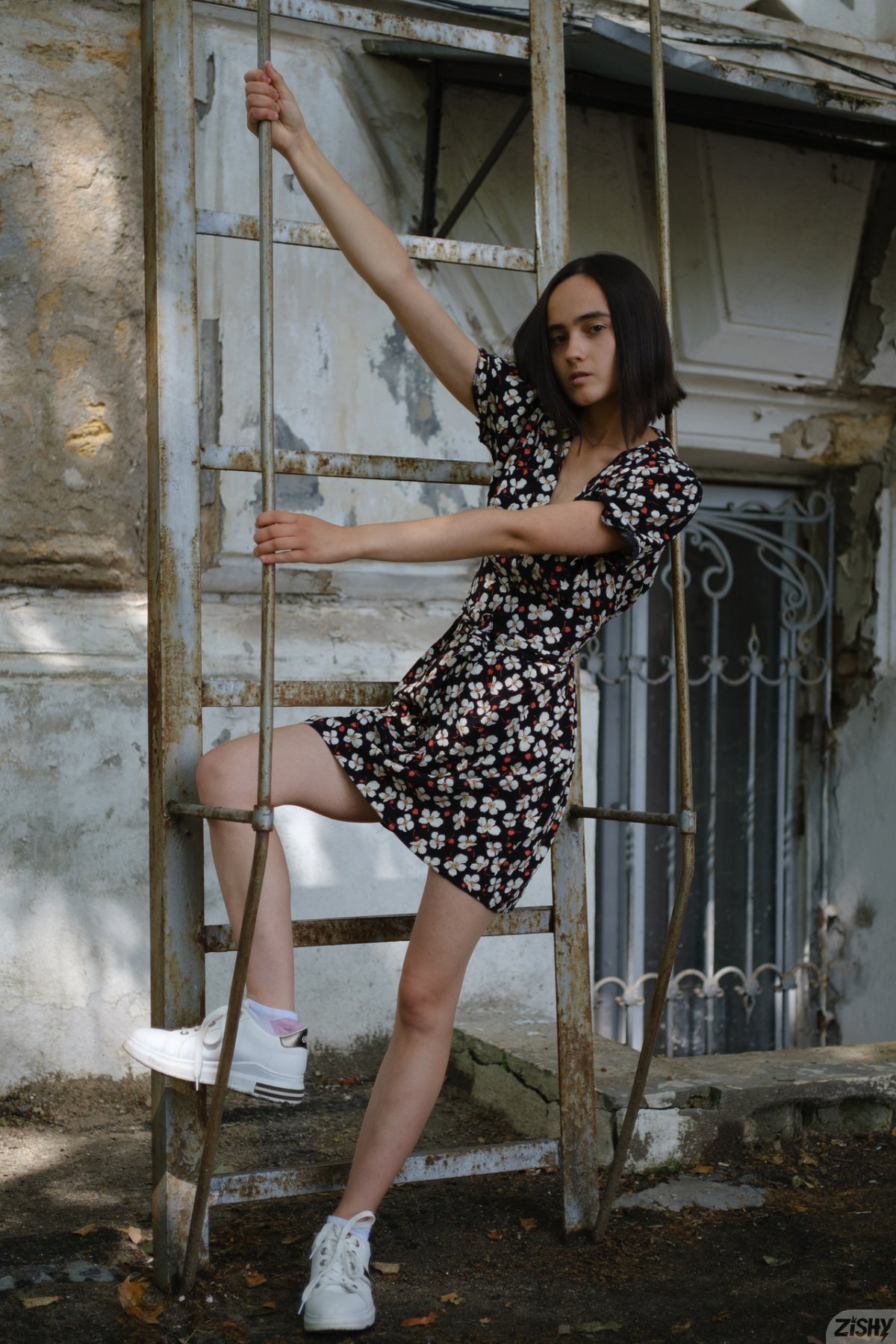 yessa banter lost panties zishy 0004