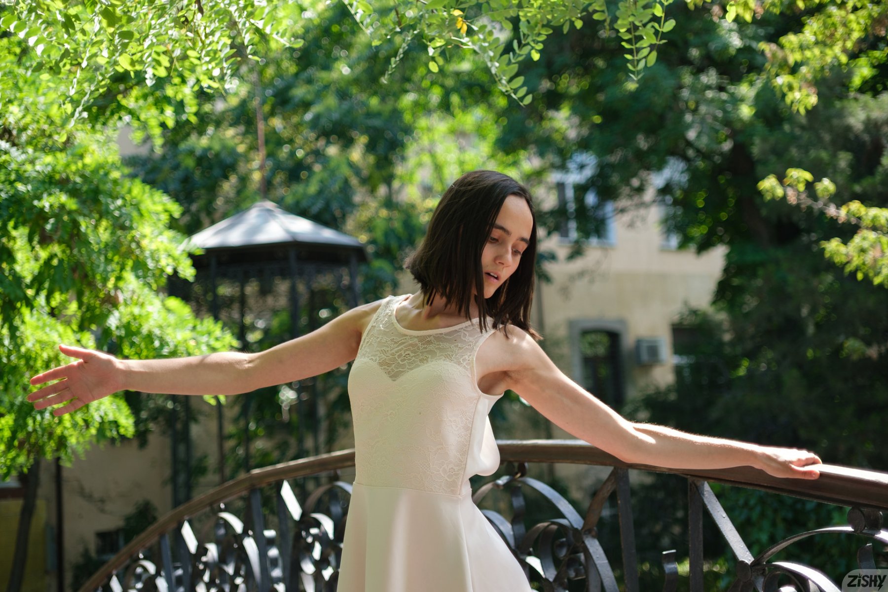 yessa banter vulnerable souls zishy 0020